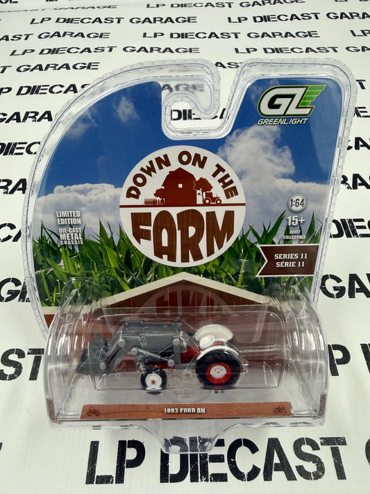 RAW CHASE GREENLIGHT 1952 Ford 8N Tractor w/ Loader 1:64 Diecast Down on the Farm