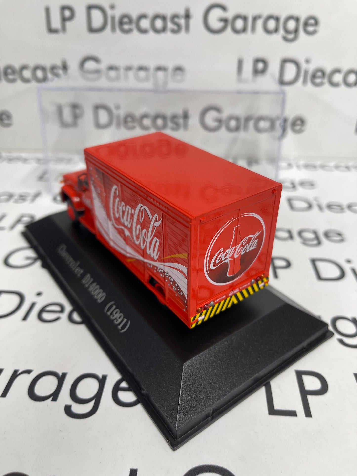 EDICOLA 1991 Chevrolet D14000 Coca Cola Delivery Truck 1:72 Diecast