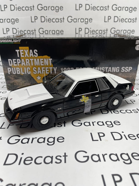 GREENLIGHT 1982 Ford Mustang SSP Texas Department of Public Safety Police Car 1:18 Diecast