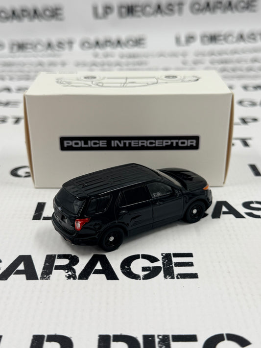 MODEL CAR 2013 Ford Explorer Police Interceptor Black Unmarked 1:64 Diecast