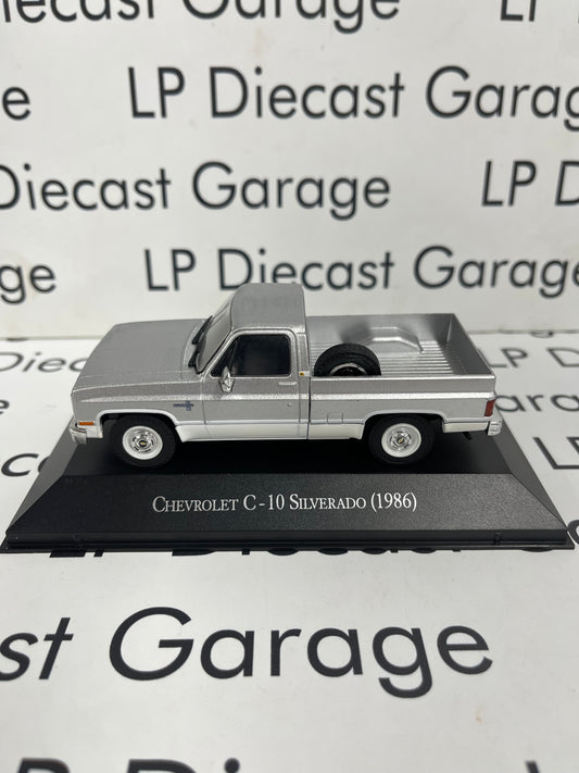 EDICOLA 1986 Chevrolet C-10 Silverado Silver Truck 1:43 Diecast