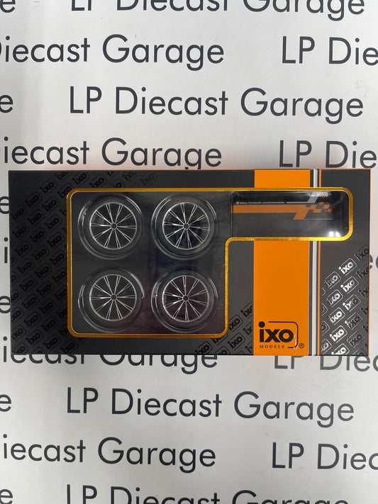 IXO Models Audi RS3 Black/ Silver Wheel Set (4) for 1:18 Diecast