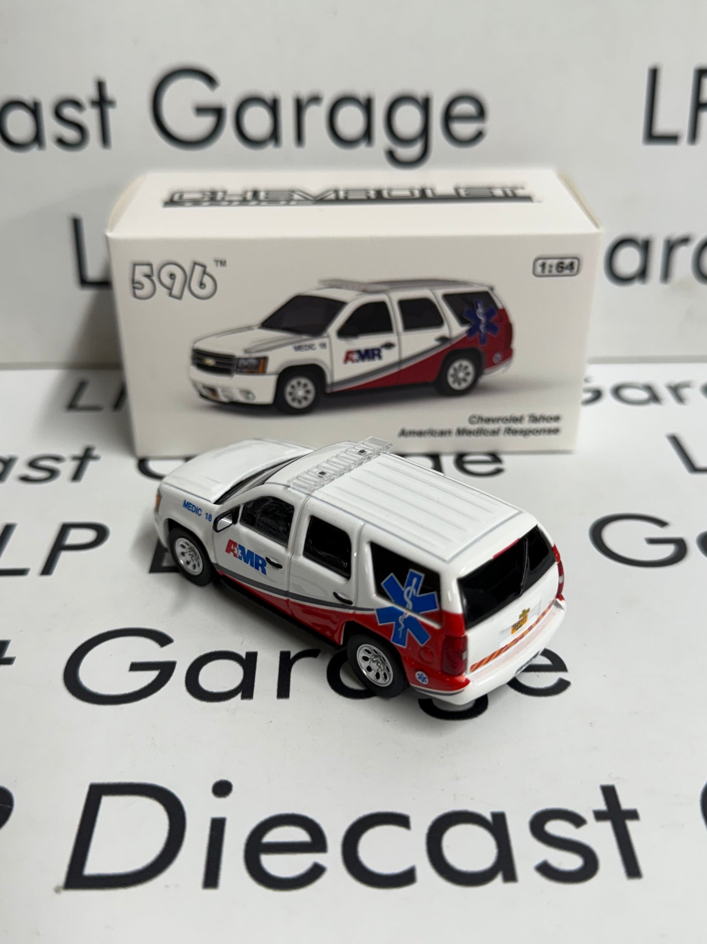 596 Model Chevrolet Tahoe AMR EMS Rescue 1:64 Diecast
