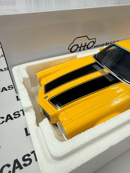 OTTO MOBILE 1970 Chevrolet Camaro Z28 Yellow 1:12 Scale Resin Model G085