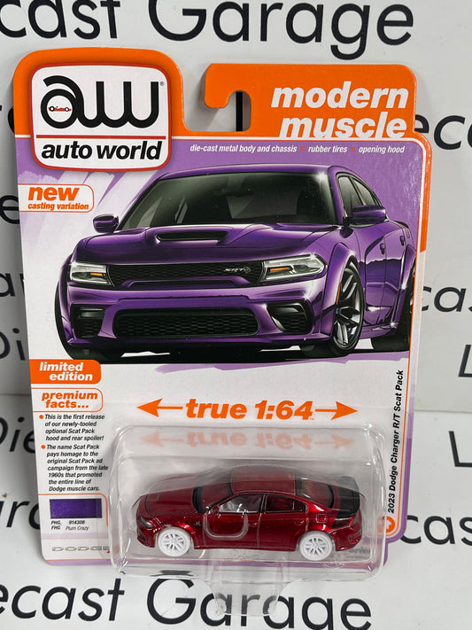 ULTRA RED CHASE AUTO WORLD 2023 Dodge Charger R/T Scat Pack Plum Crazy 1:64 Diecast Modern Muscle