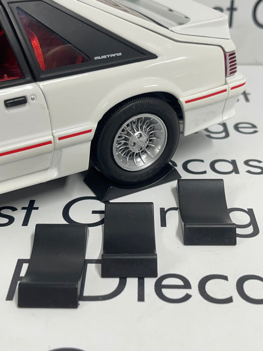 3D Printed Customs Set of 4 Plastic Black Wheel Chocks Stoppers for 1:18 Scale Diecast