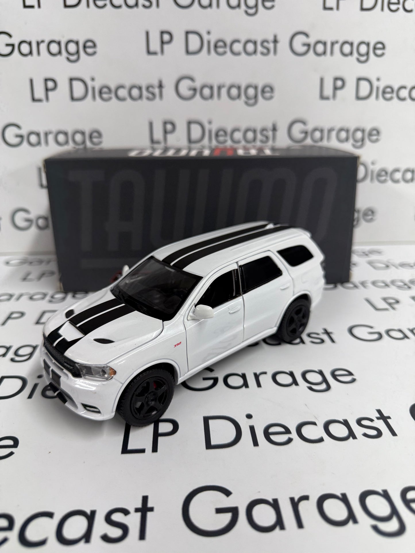 TAYUMO 2020 Dodge Durago 392 White w/ Black Stripes 1:36 Scale Diecast Lights & Sound