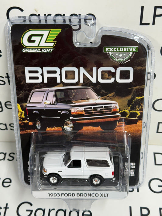 GREENLIGHT 1993 Ford Bronco XLT White 1:64 Diecast Hobby Exclusive OJ