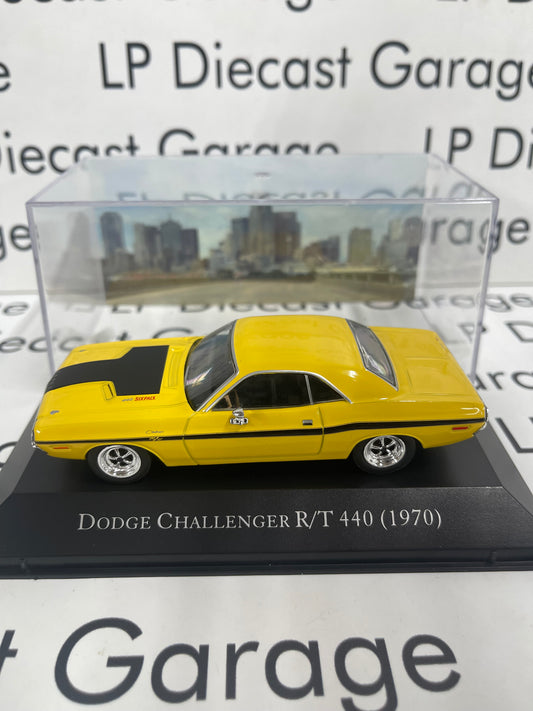 EDICOLA 1970 Dodge Challenger R/T 440 Yellow 1:43 Diecast