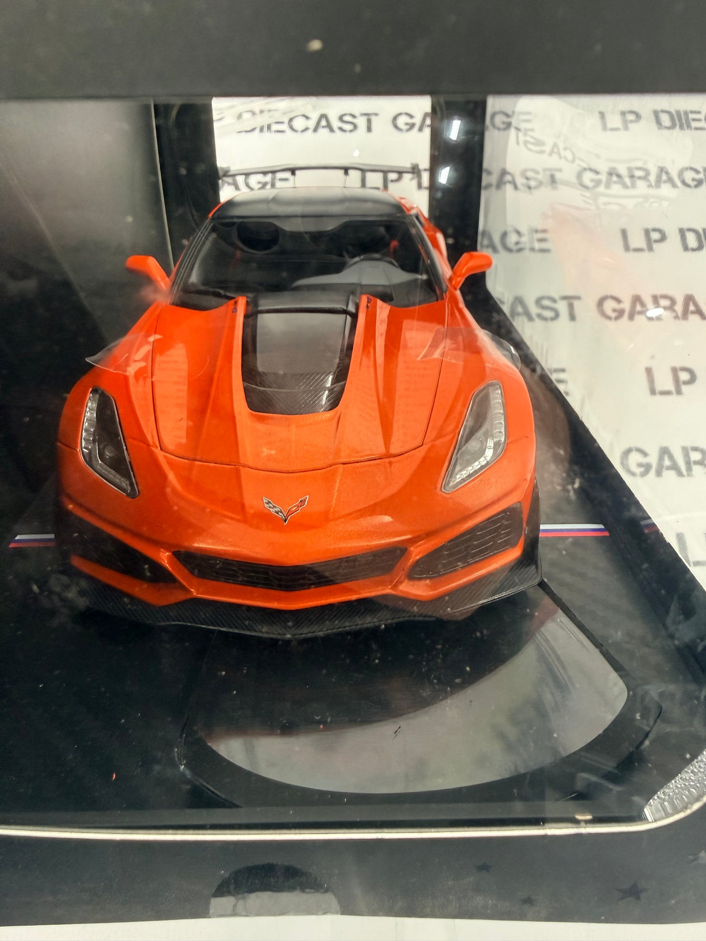 IXO Models 2019 Chevrolet Corvette ZR1 Sebring Orange 1:18 Diecast USA Model *DAMAGED*