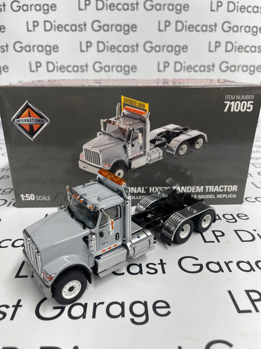 DIECAST MASTERS International HX520 Tandem Tractor Grey Semi 1:50 Diecast