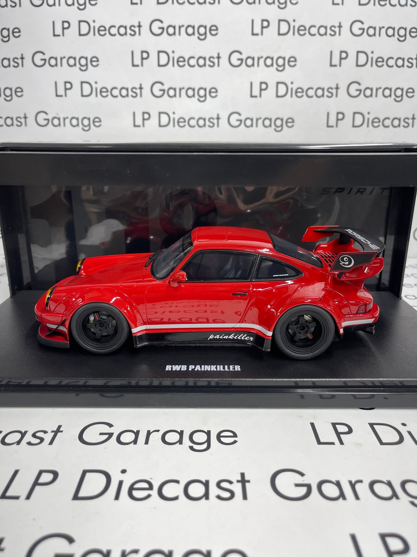 GT SPIRIT Porsche 911 RWB Body Kit Painkiller 1:18 Scale Resin Model GT449