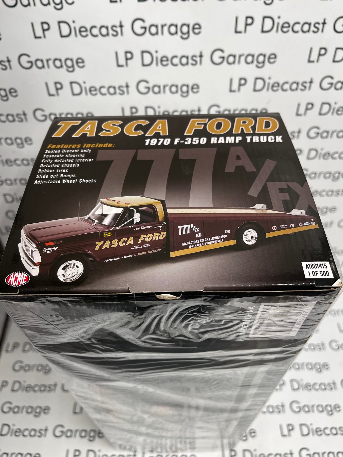 ACME 1970 Ford F-350 Ramp Truck Tasca Ford 1:18 Diecast A1801415 BLEM