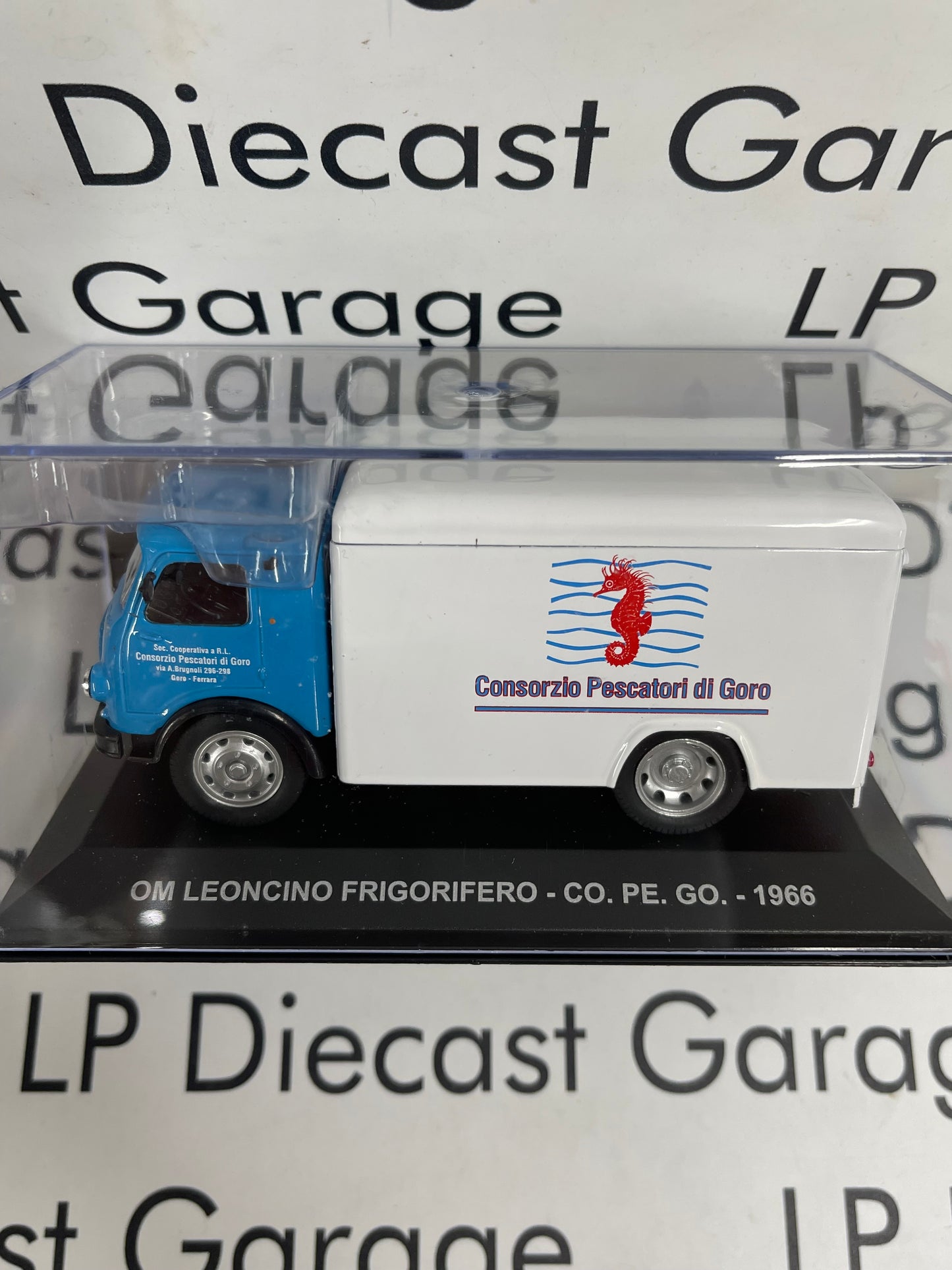 EDICOLA 1966 OM Leoncino Seafood Truck 1:43 Diecast Model