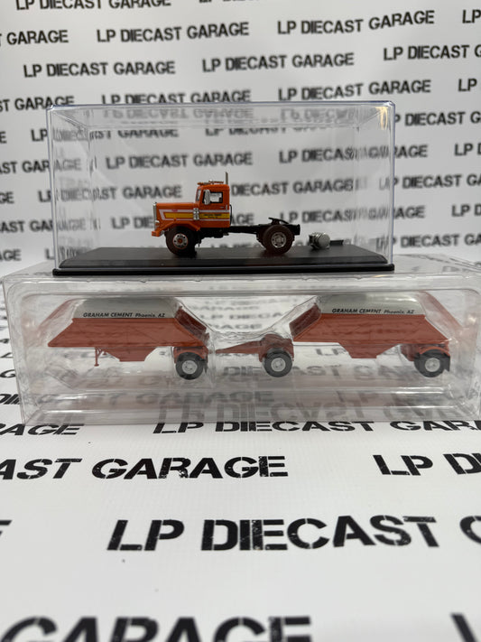 NEO SCALE MODELS 1971 Peterbilt 281 SBFA Needle Nose & Trailers 1:64 Resin Model AUCTION