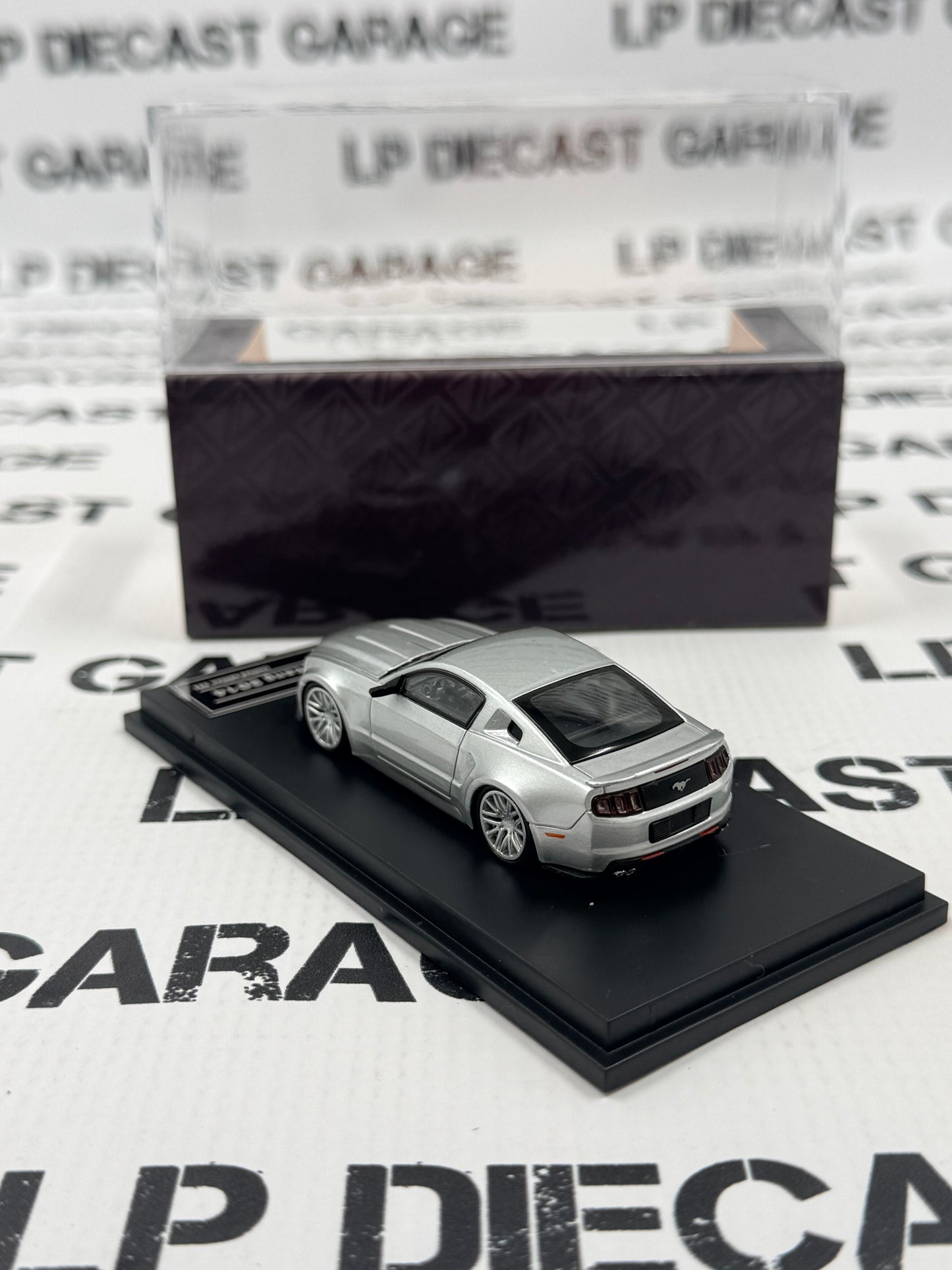 DCM Models 2014 Ford Mustang Silver 1:64 Diecast Ghost Player