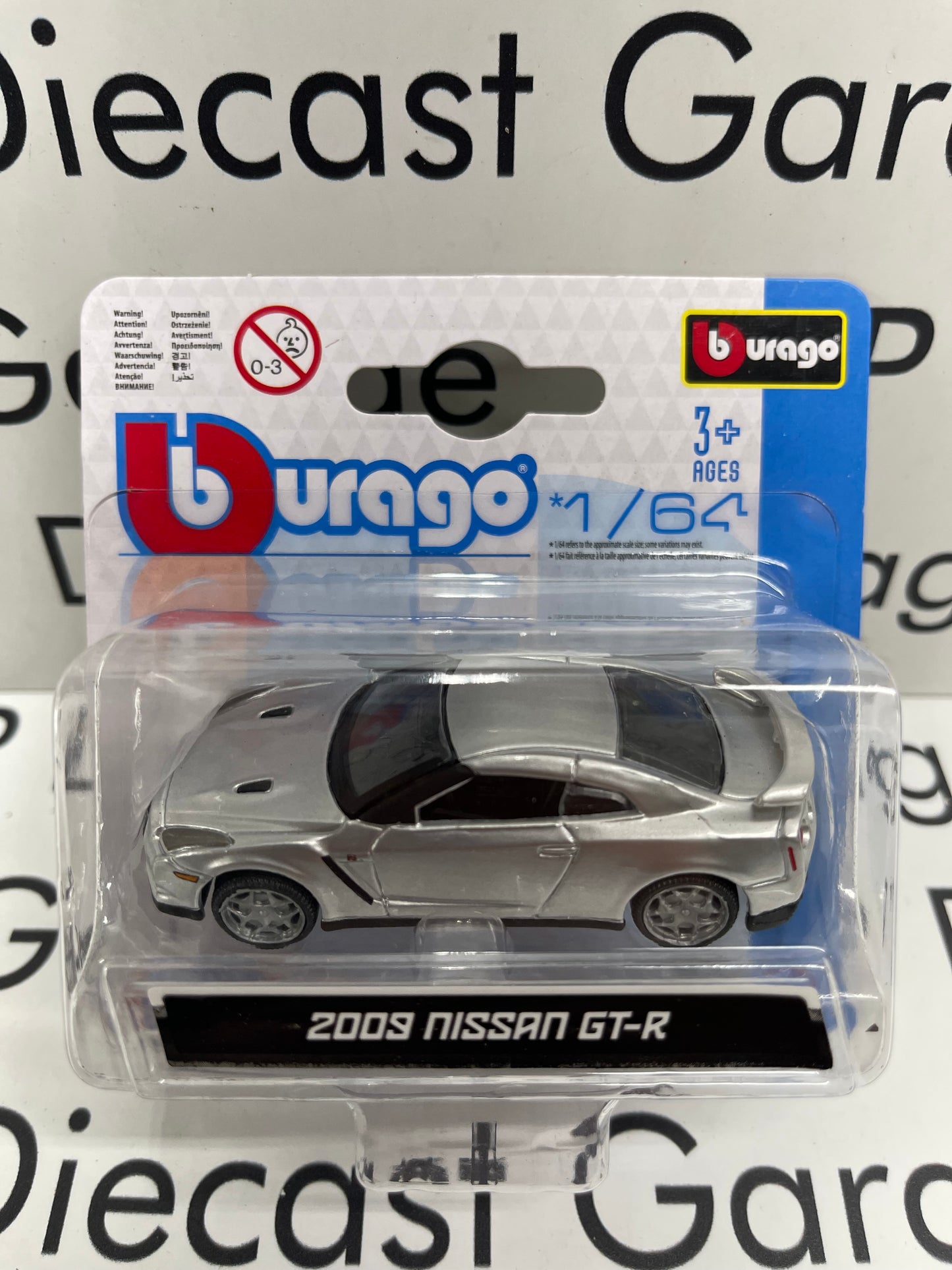 BBURAGO 2009 Nissan GT-R Silver Sports Car 1:64 Diecast