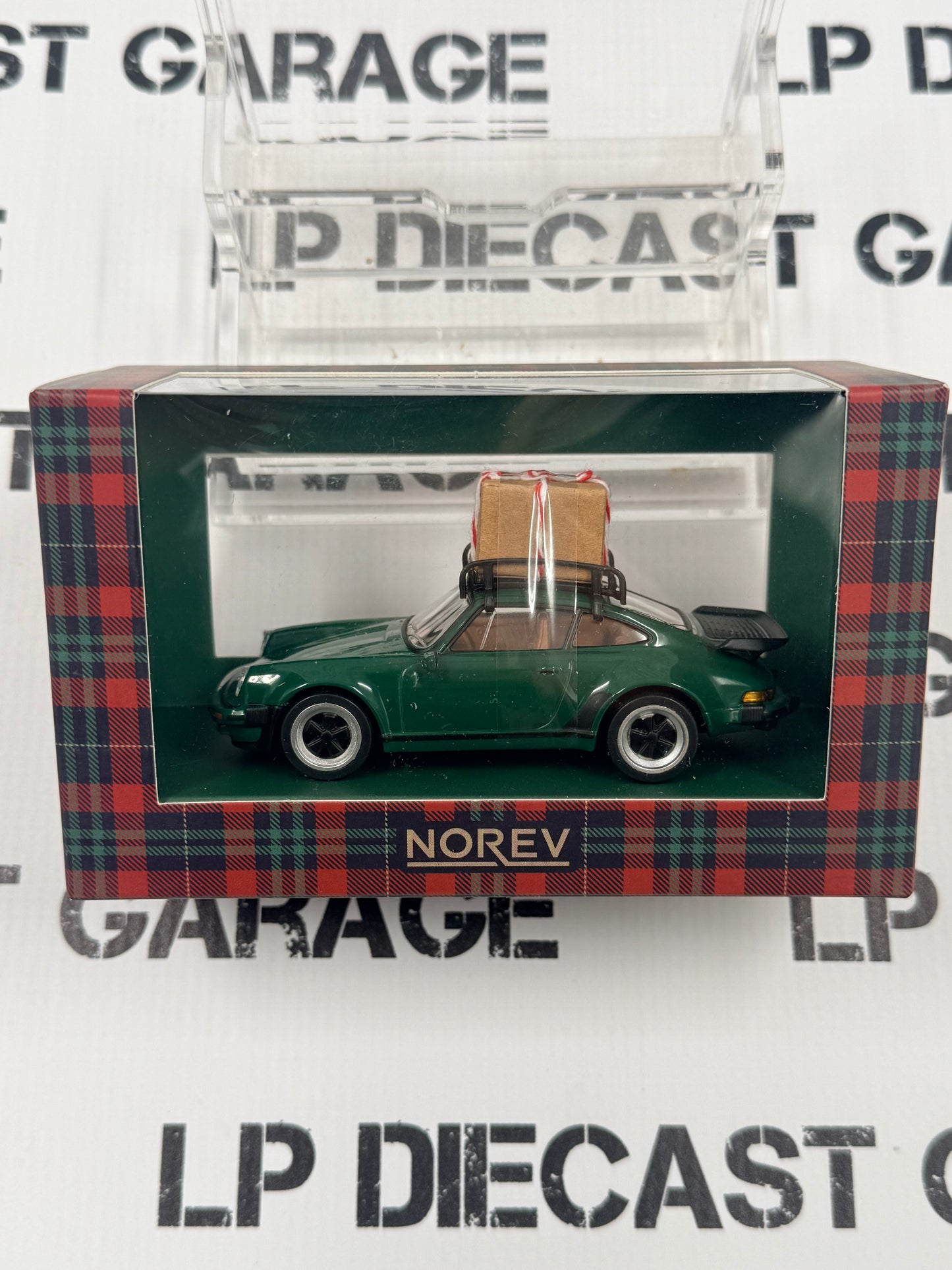 NOREV 1978 Porsche 911 Turbo Green Christmas Edition 1:43 Diecast