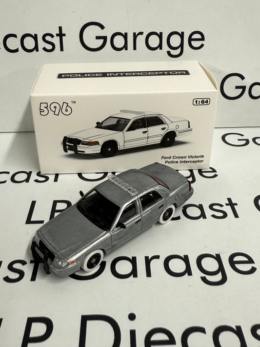 RAW CHASE 596 Model Ford Crown Victoria White Police Interceptor 1:64 Diecast