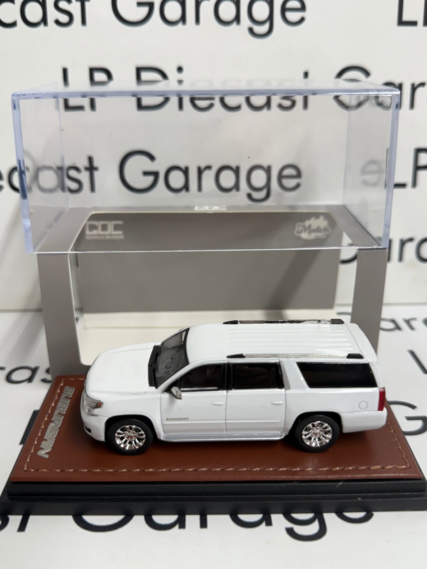 GOC 2015 Chevrolet Suburban White Limited Edition 1:64 Diecast Exclusive