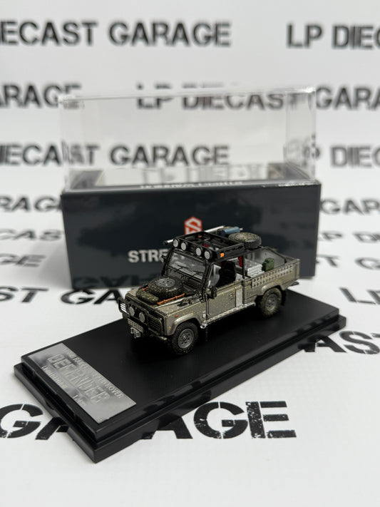 STREET WARRIOR Land Rover Defender Tomb Raider Dirty Version 1:64 Diecast