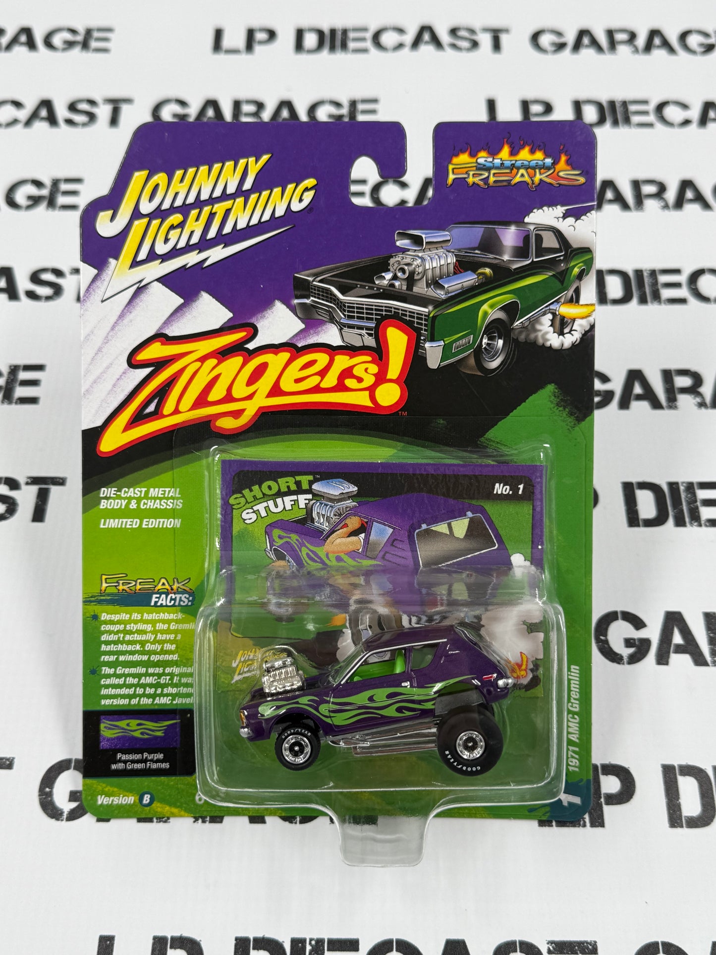 JOHNNY LIGHTNING 1971 AMC Gremlin Zingers Purple Green Flames 1:64 Diecast