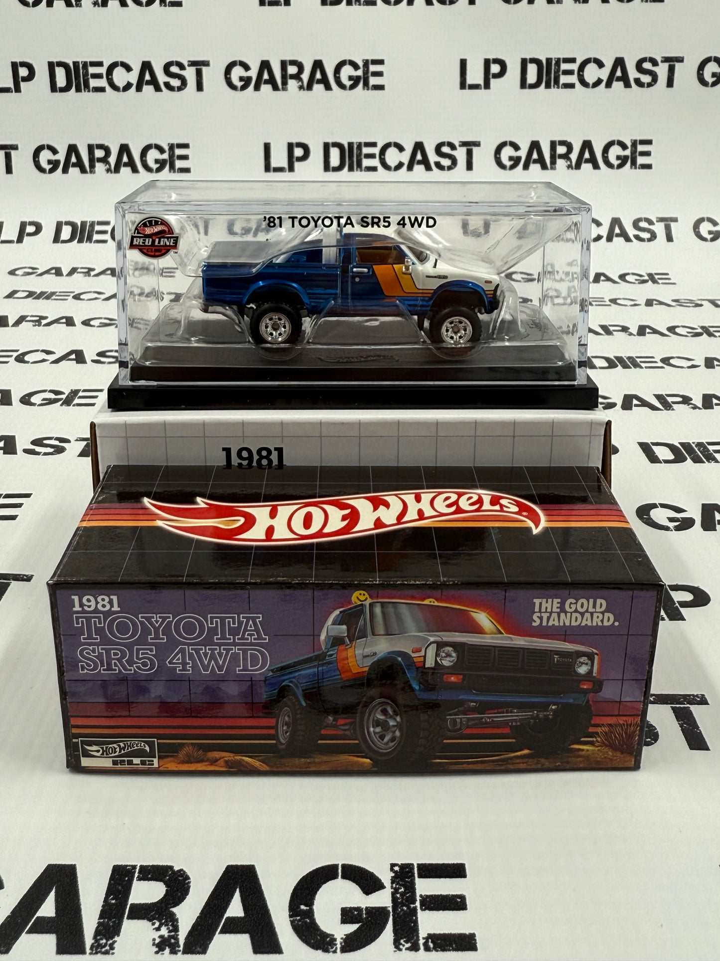 HOT WHEELS 1981 Toyota SR5 4WD Truck Blue RLC Club 1:64 Diecast