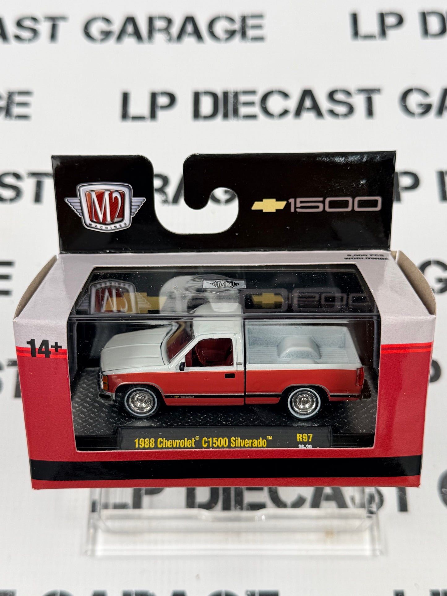 M2 1988 Chevrolet C1500 Silverado Red & White Truck 1:64 Diecast