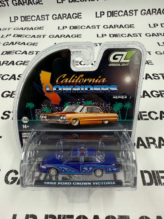 GREENLIGHT 1992 Ford Crown Victoria Blue 1:64 Diecast California Lowriders