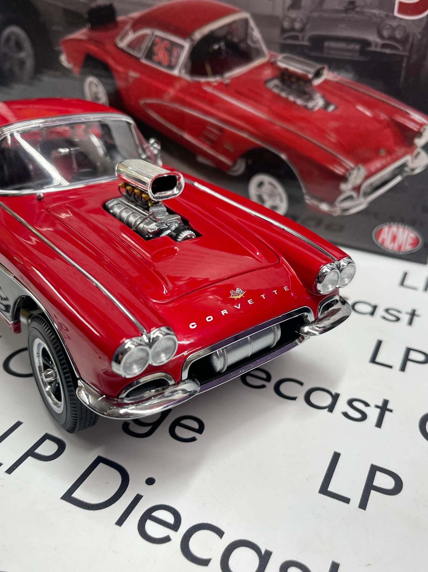 ACME Toms Garage 1961 Chevrolet Corvette Gasser Red & Black 1:18 Diecast A1800926TG