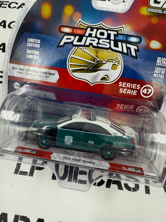 GREENLIGHT 2014 Ford Taurus New York City Police 1:64 Diecast Hot Pursuit