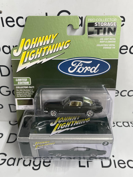 JOHNNY LIGHTNING 1965 Ford Mustang 2+2 Ivory Green 1:64 Diecast Collector Tin