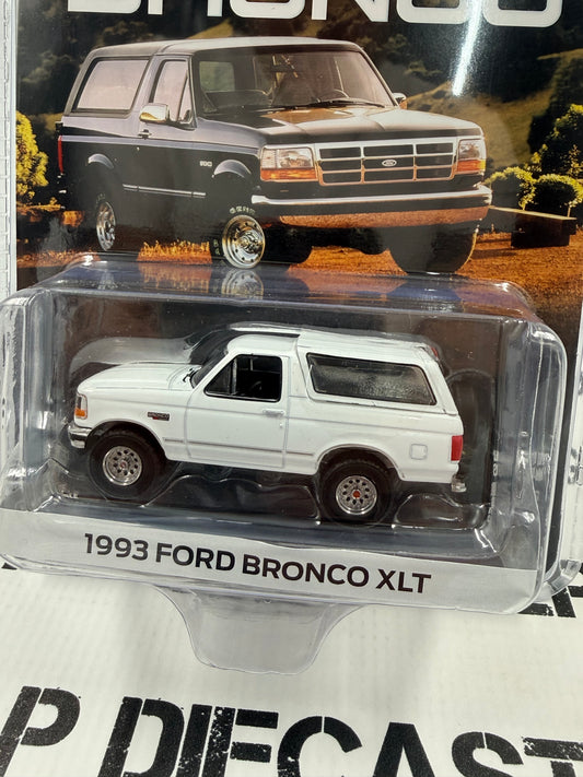 GREENLIGHT 1993 Ford Bronco XLT White OJ 1:64 Diecast
