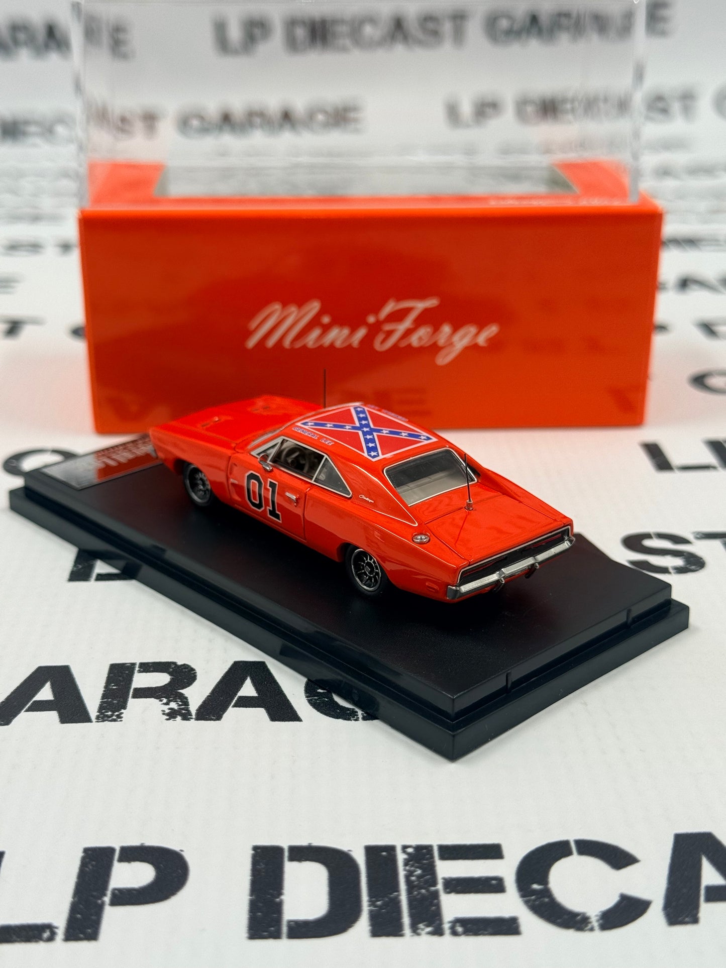 MINI FORGE 1969 Dodge Charger R/T General Lee 1:64 Diecast DOH