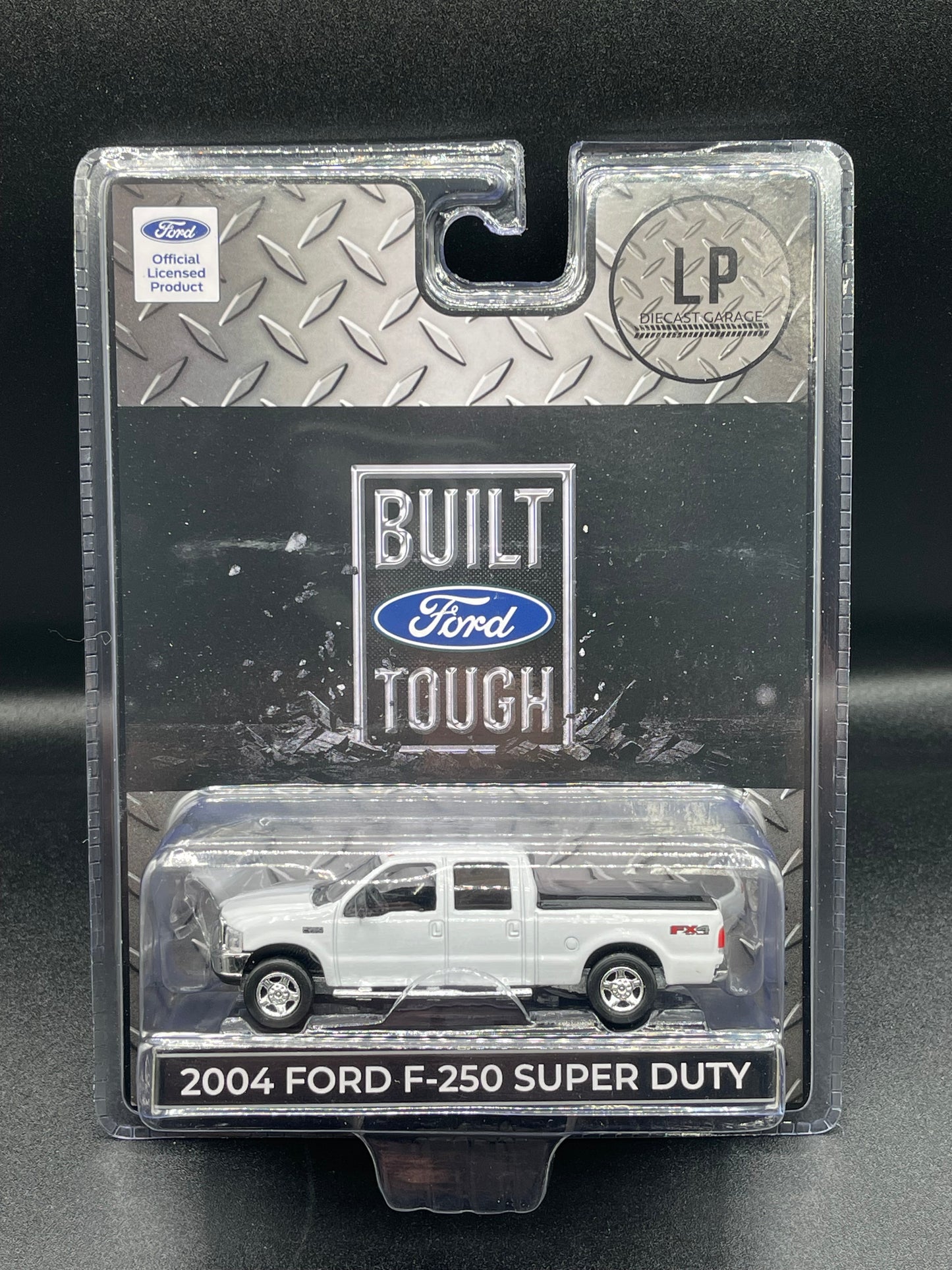 MOTORMAX 2004 Ford F-250 Truck Winter White LP Exclusive 1:64 Diecast