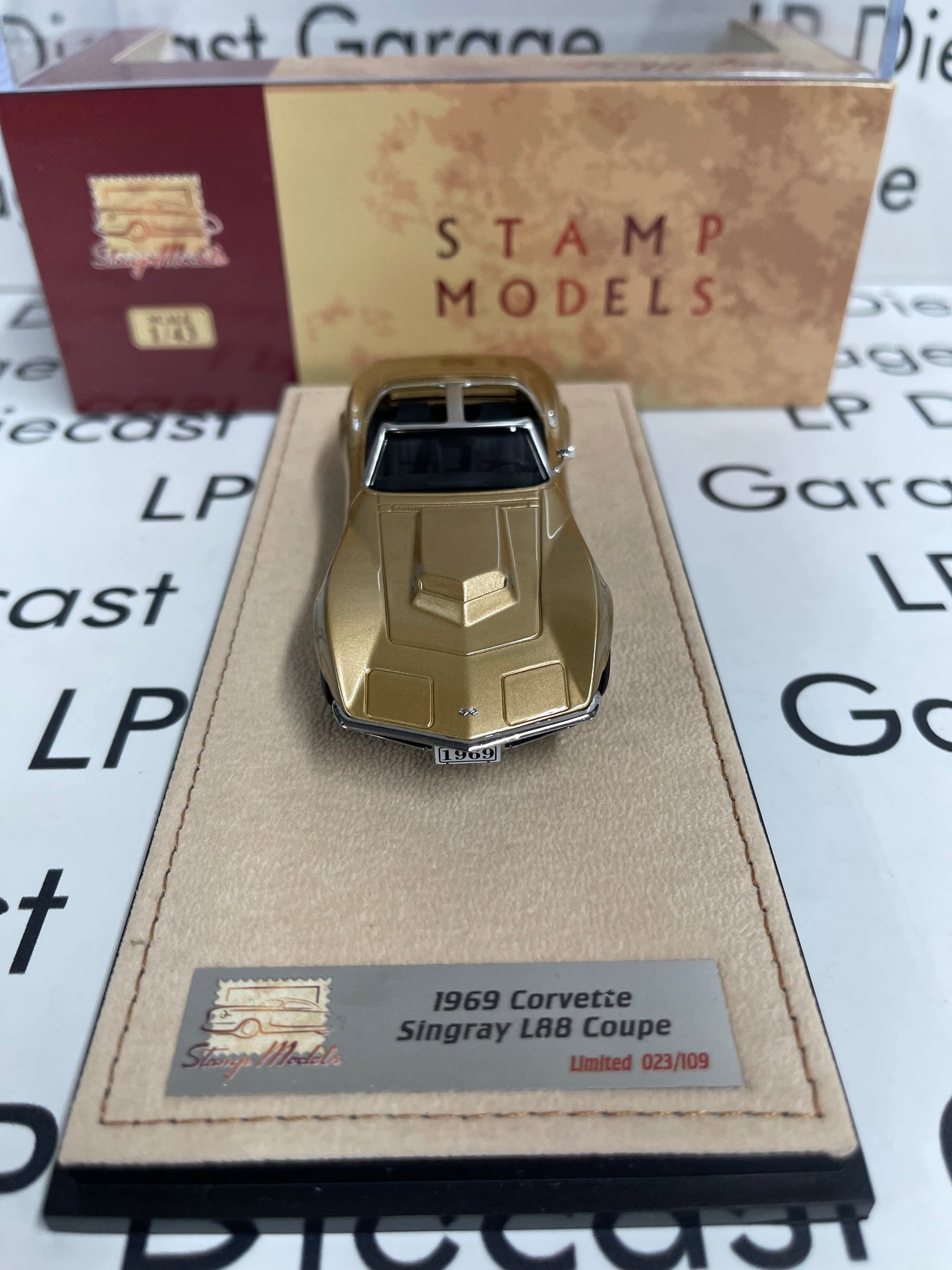STAMP MODELS 1969 Chevrolet Corvette L88 Gold 1:43 Scale Resin Model
