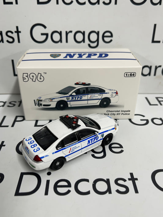 596 Model Chevrolet Impala Responder NYPD Police 1:64 Diecast