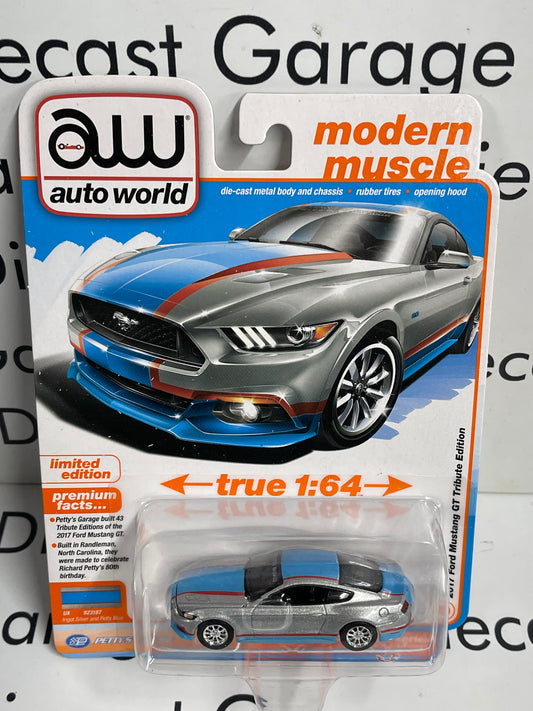 AUTO WORLD 2017 Ford Mustang GT Silver Petty 1:64 Diecast Modern Muscle