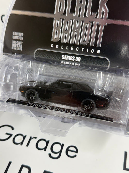 GREENLIGHT 2016 Dodge Challenger R/T 1:64 Diecast Black Bandit
