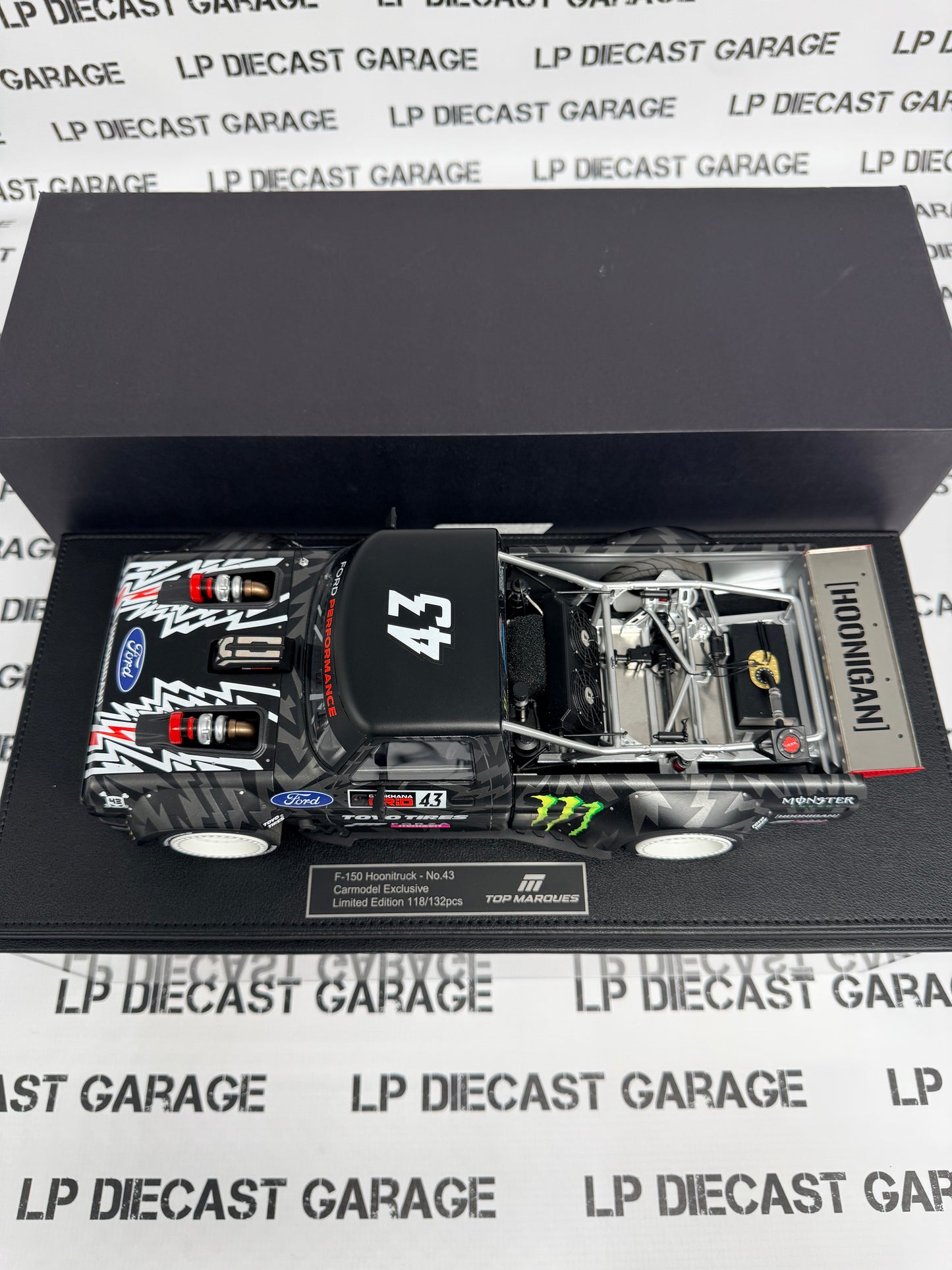 TOP MARQUES Ford F-150 Hoonitruck 1:18 Scale Resin Model White Rims