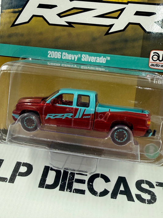 ULTRA RED CHASE AUTO WORLD 2006 Chevy Silverado Polaris RZR 1:64 Diecast Big Country