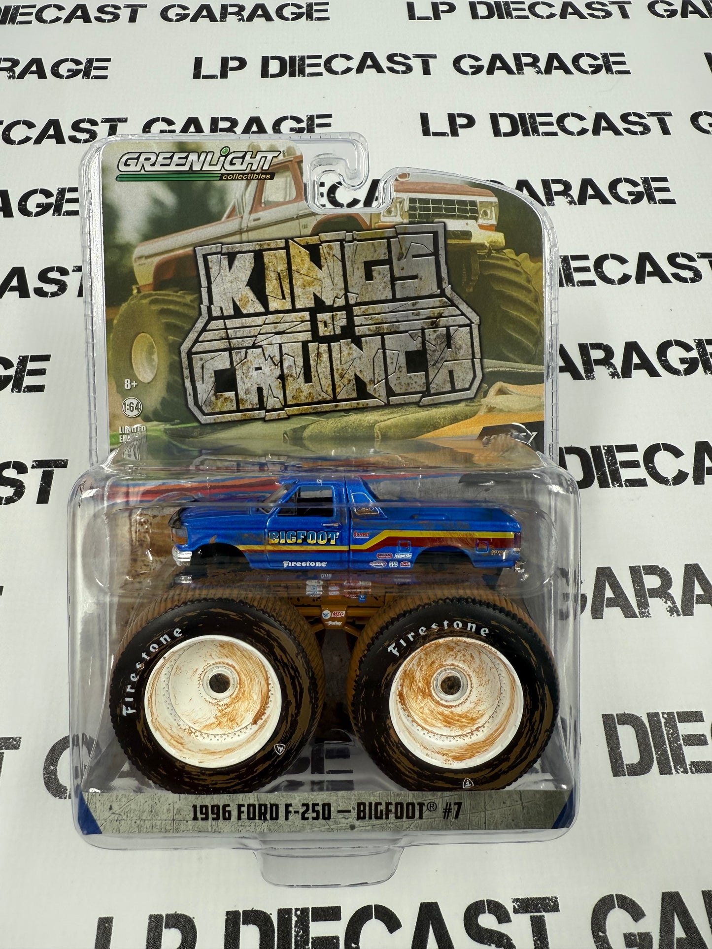 GREENLIGHT 1996 Ford F-250 Bigfoot #7 Dirty 1:64 Diecast King of Crunch