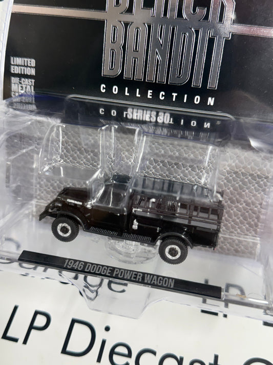 GREENLIGHT 1946 Dodge Power Wagon Fire Truck 1:64 Diecast Black Bandit