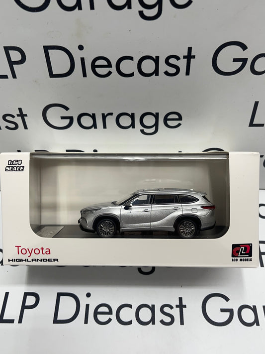 LCD MODELS 2022 Toyota Highlander Hybrid Celestial Silver Metallic 1:64 Diecast