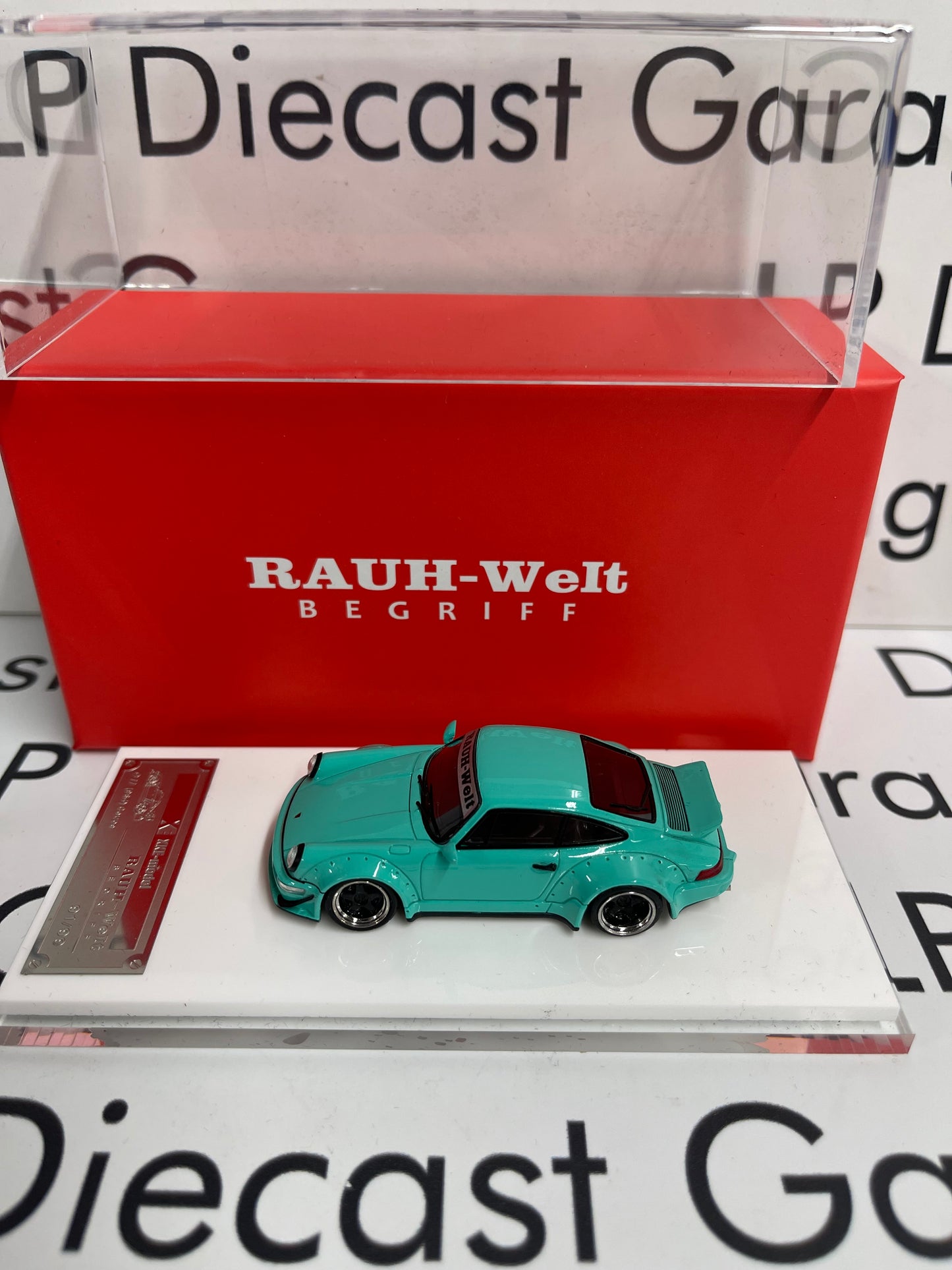 XXE-Models Porsche 964 RWB BeGriff Teal 1:64 Resin Model Rauh-Welt