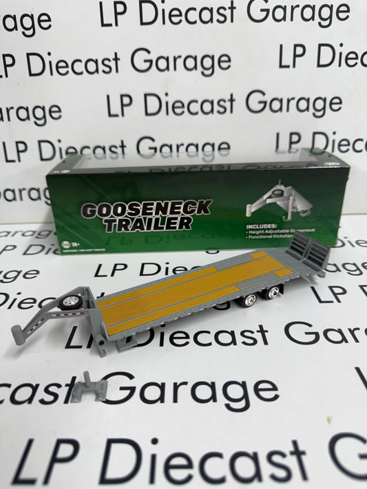 GREENLIGHT Grey Gooseneck Deckover Trailer Includes Hitch 1:64 Diecast