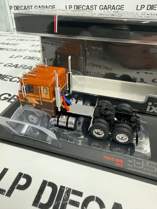 IXO Models 1976 Ford CL 9000 Semi Truck Brown 1:64 Diecast