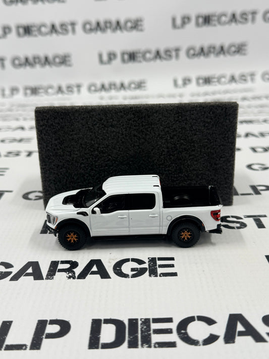 MODEL TRUCK 2022 Ford F-150 Raptor White 1:64 Diecast