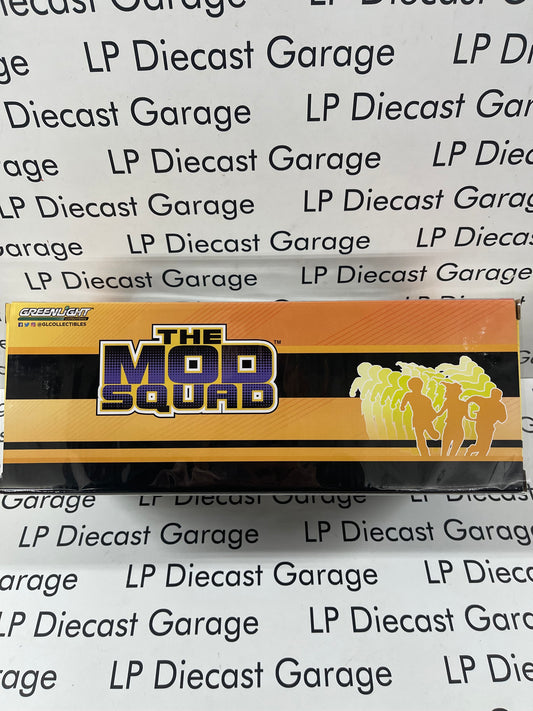 GREENLIGHT 1967 Ford Mustang Coupe Thrill Circus MOD SQUAD 1:18 Diecast