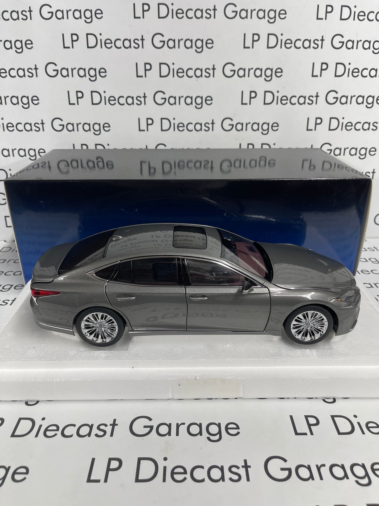 AUTOart 2018 Lexus LS500h Manganese Luster Metallic 1:18 Scale Diecast 78867